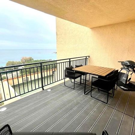 Nice And Bright 60 M With Terrace View On The Sea Аячо Екстериор снимка