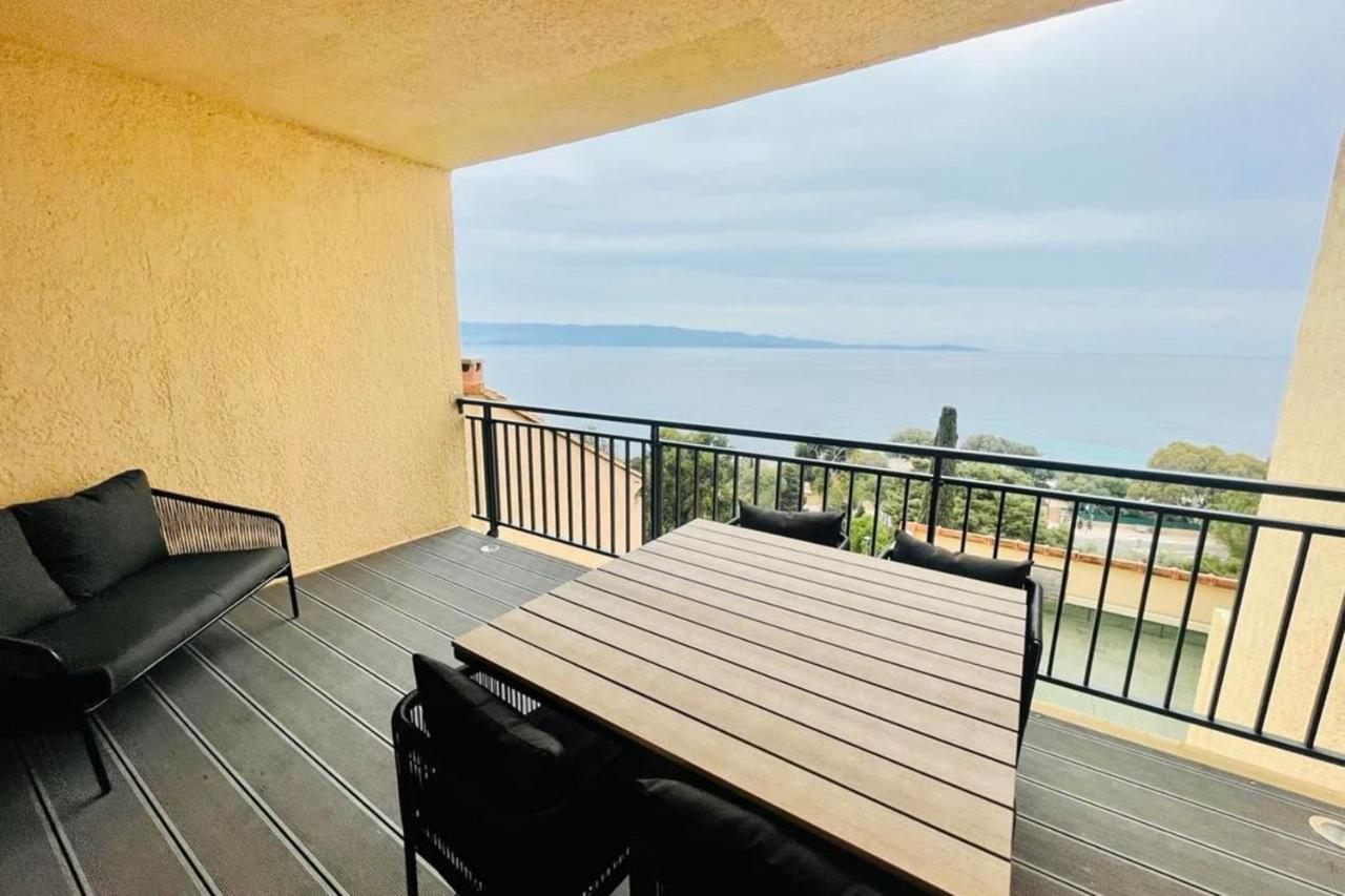 Nice And Bright 60 M With Terrace View On The Sea Аячо Екстериор снимка